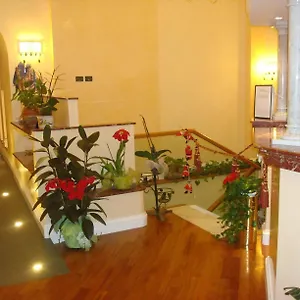 Hotel Dina, Rome